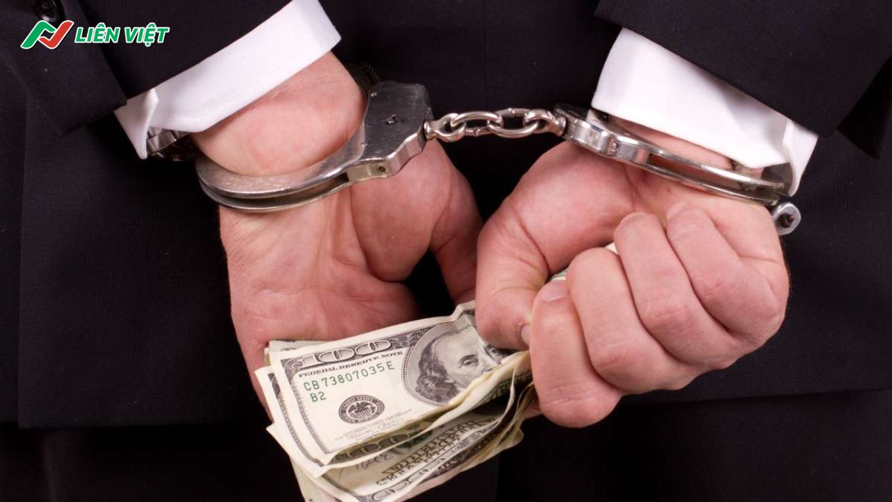Người tham gia hối lộ sẽ bị xử phạt theo đúng quy định của pháp luật