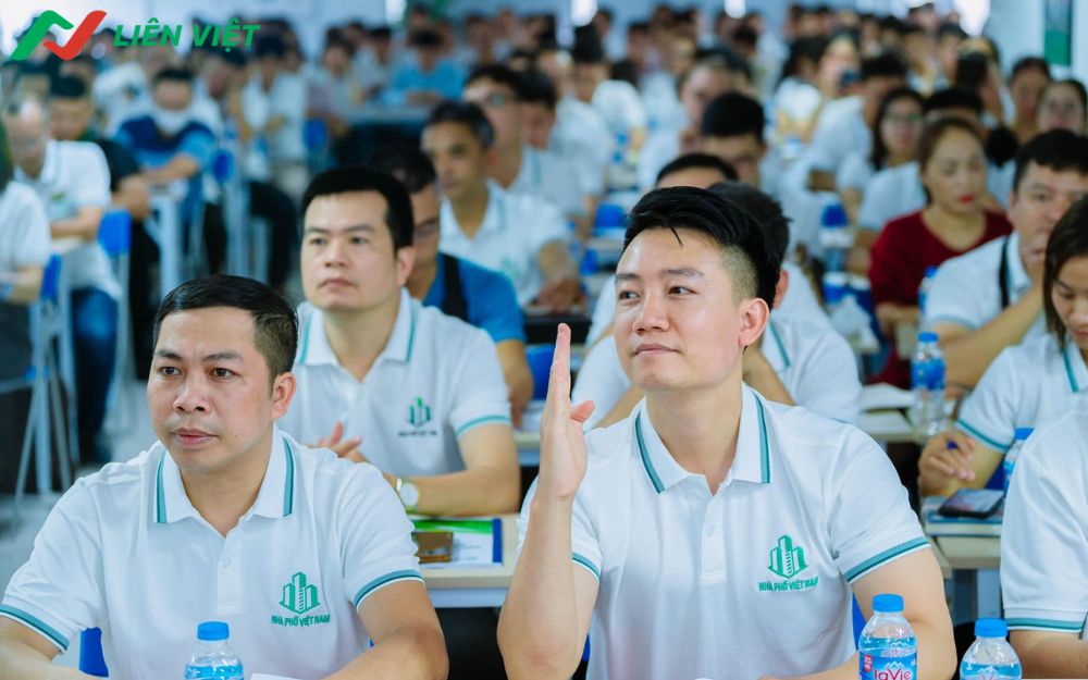 Điều kiện để được cấp chứng chỉ hành nghề môi giới BĐS