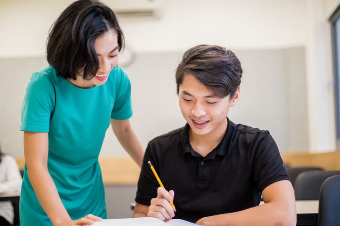 Cần tìm gia sư dạy kèm tại nhà TPHCM, gia đình có thể liên hệ đến các trung tâm uy tín để được hỗ trợ tốt nhất