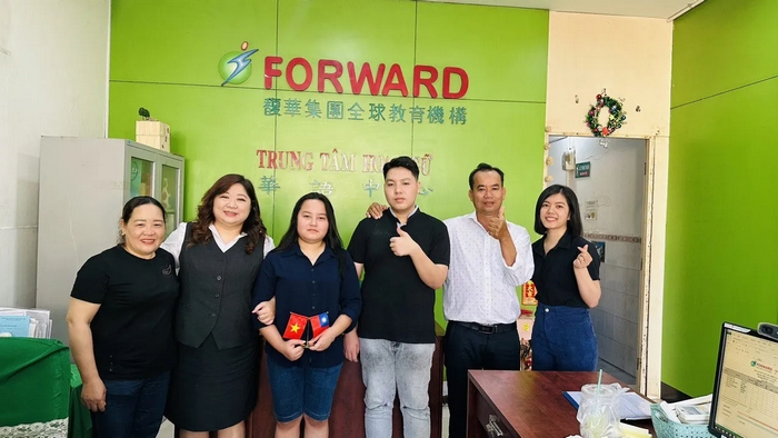 Forward trung tâm học tiếng Trung chuẩn giọng Đài Loan và Trung Quốc uy tín