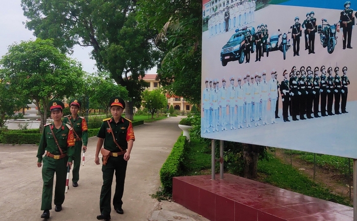 Vệ binh là gì? Đây là lực lượng chuyên trách có nhiệm vụ chính là bảo vệ an ninh, giữ gìn trật tự và thực hiện các nghi thức danh dự