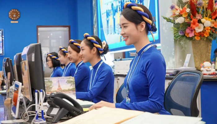 Khi xử lý các tình huống xử lý của điều hành tour cần bình tĩnh, luôn biết cách trấn an khách để tăng uy tín của đoàn và đơn vị tổ chức du lịch