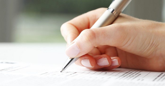 Khi điền vào mẫu đơn xin cấp thẻ hướng dẫn viên du lịch cần viết cẩn thận, chỉ thể hiện sự chuyên nghiệp, nghiêm túc của người làm đơn