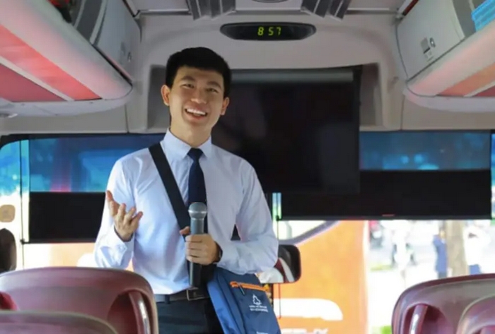 Lời chào của hướng dẫn viên du lịch cần xuất phát từ tấm lòng chân thành, thể hiện sự nhiệt tình, chào đón và thân thiện