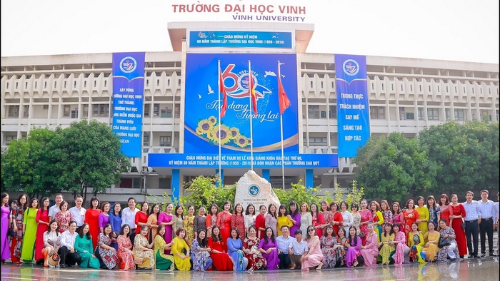 Các trường đào tạo ngành thông tin thư viện tại miền Trung có trường Đại học Vinh