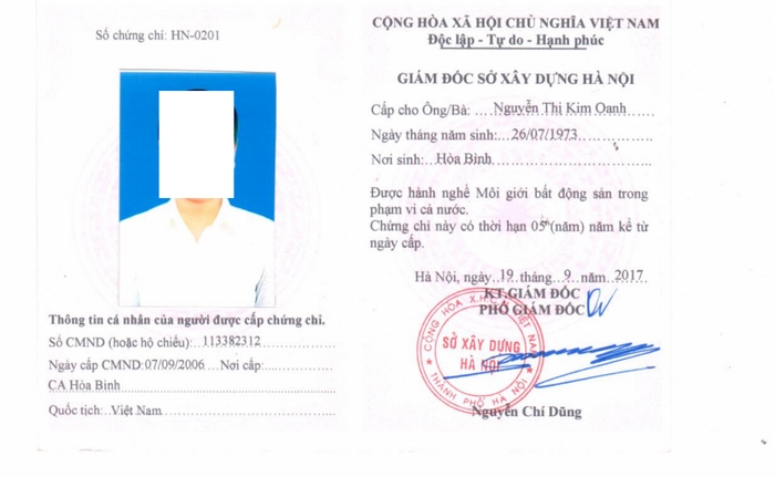 Để hoàn thành hồ sơ thì cần chuẩn bị và điền đúng đơn đăng ký thi chứng chỉ hành nghề môi giới bất động sản theo quy định