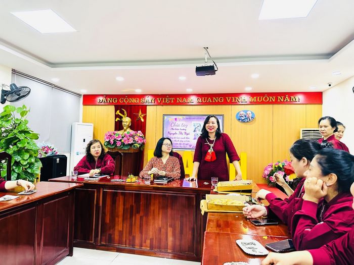 Phiếu đánh giá viên chức phó hiệu trưởng mầm non tự đánh giá sẽ tự đưa ra nhận xét điểm mạnh, điểm cần cải thiện trong năm học tới