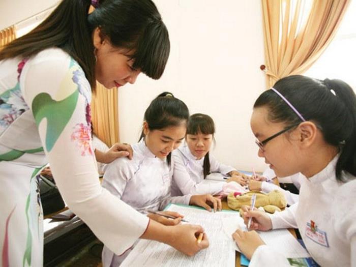 Giữ bình tĩnh và kiểm soát cảm xúc, xây dựng mối quan hệ dựa trên sự tôn trọng là bí quyết để xử lý tốt mọi tình huống sư phạm