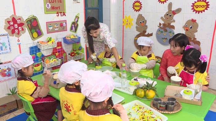 Khi triển khai giáo án kỹ năng sống cho trẻ 3-4 tuổi, các hoạt động cần tổ chức trong môi trường an toàn